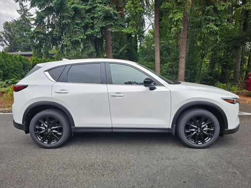 New 2025 MAZDA CX-5 Carbon Edition image 4
