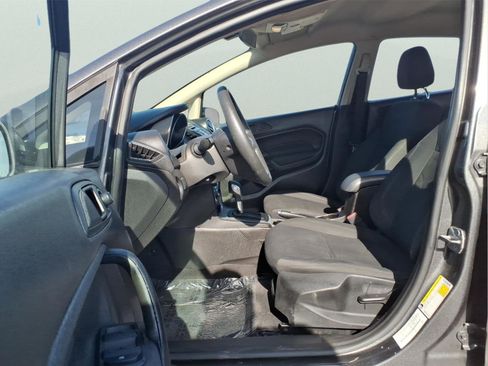Used 2019 Ford Fiesta SE image 16