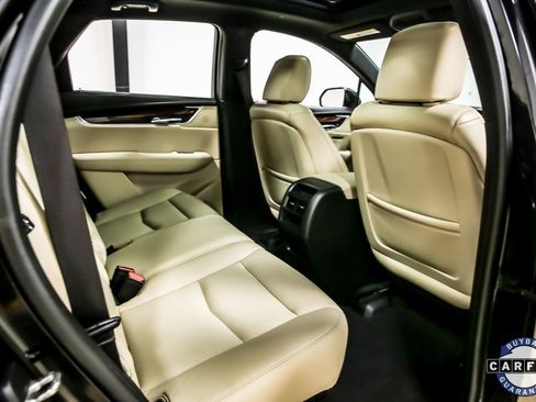 Used 2017 Cadillac XT5 Premium Luxury w/ Advanced Security Package image 34