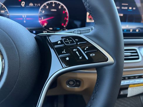 New 2026 Mercedes-Benz GLE 350 4MATIC image 23