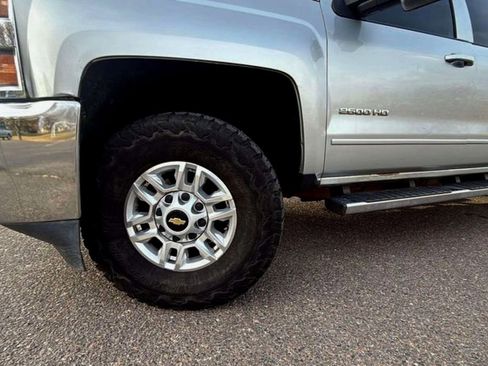 Used 2018 Chevrolet Silverado 2500 LT image 17