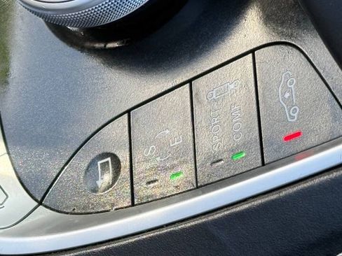 Used 2015 Mercedes-Benz S 550 Sedan image 12