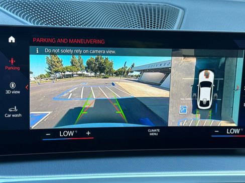 Used 2023 BMW i4 eDrive35 w/ Premium Package RWD image 26