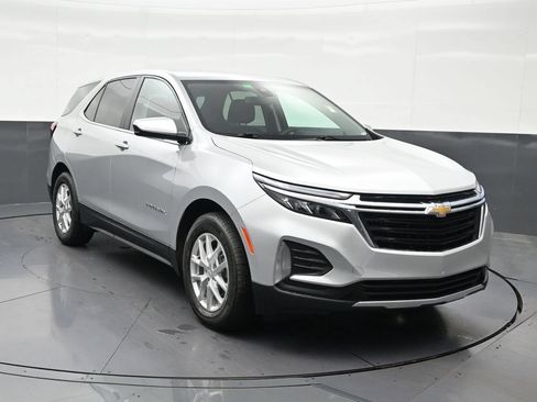 Used 2022 Chevrolet Equinox LT FWD image 8