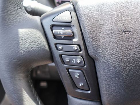 Certified 2025 Nissan Frontier SV w/ SV Convenience Package RWD image 12