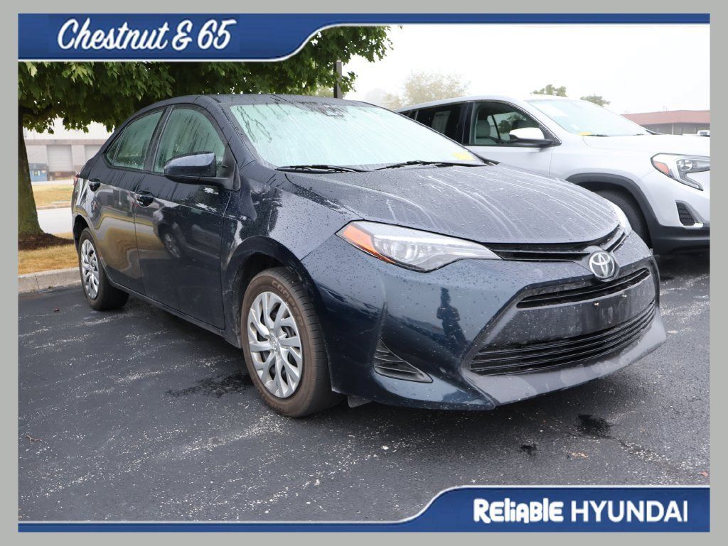 Used 2019 Toyota Corolla LE FWD image 1