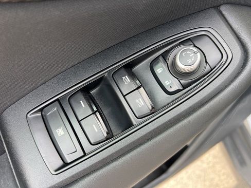 Used 2022 Subaru Outback Premium image 10