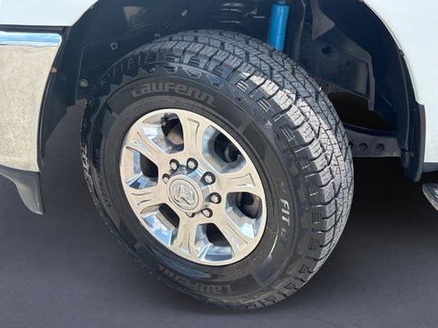 Used 2024 RAM 2500 Big Horn w/ Off Road Package AWD/4WD image 15