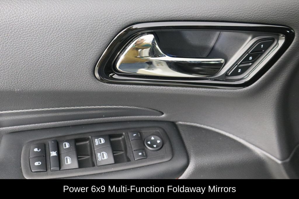 Used 2025 Dodge Durango GT AWD/4WD image 23