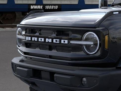 New 2026 Ford Bronco Outer Banks AWD/4WD image 20