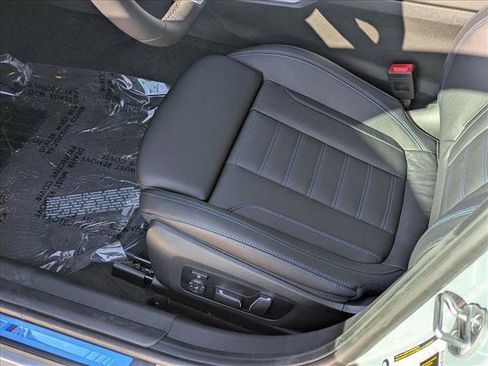 New 2026 BMW 330i 330i NA w/ M Sport Package image 4