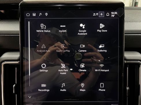 New 2026 GMC Yukon Denali w/ Denali Reserve Package AWD/4WD image 22