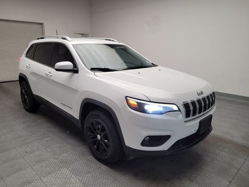 Used 2019 Jeep Cherokee Latitude w/ Popular Appearance Group AWD/4WD image 13