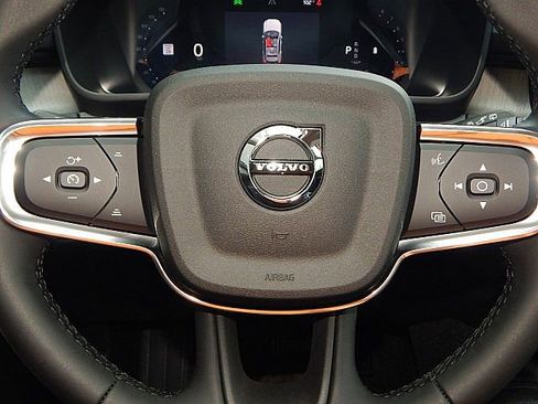 New 2026 Volvo XC40 B5 Plus w/ Protection Package Premier image 23