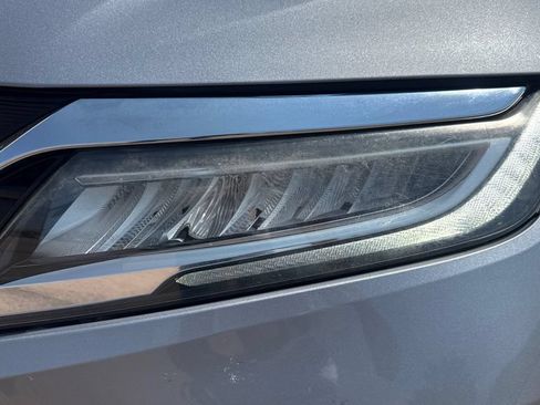 Used 2018 Honda Odyssey Elite image 17
