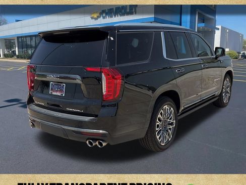 Used 2023 GMC Yukon Denali Ultimate AWD/4WD image 8