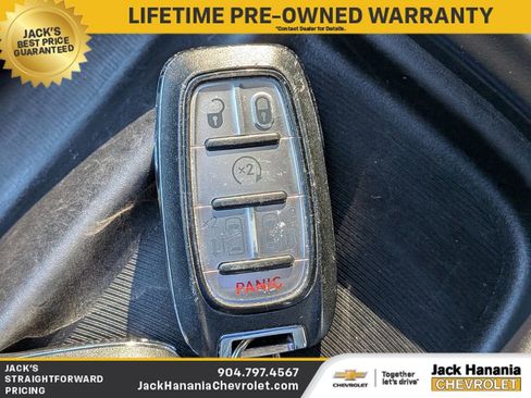 Used 2021 Chrysler Voyager Lxi FWD image 32