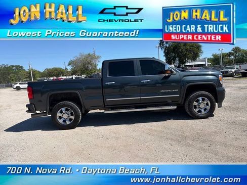 Used 2017 GMC Sierra 3500 Denali w/ Duramax Plus Package image 17