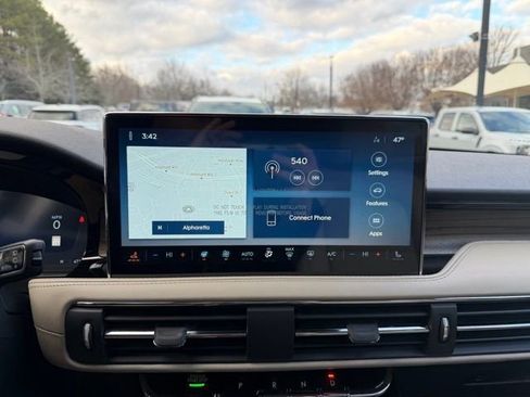 New 2026 Lincoln Corsair Reserve w/ Jet Appearance Package image 17