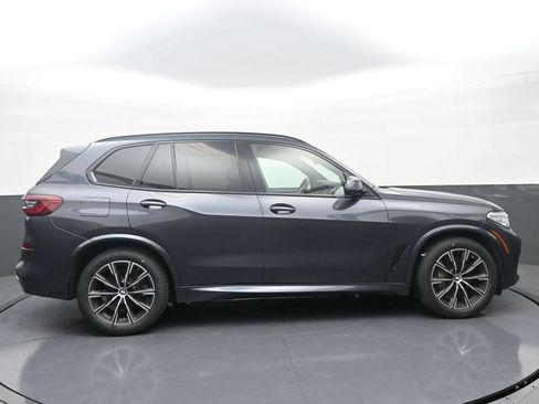Used 2019 BMW X5 xDrive50i w/ M Sport Package AWD/4WD image 8