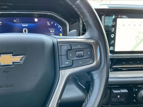 Used 2022 Chevrolet Silverado 1500 High Country w/ Z71 Off-Road Package AWD/4WD image 24