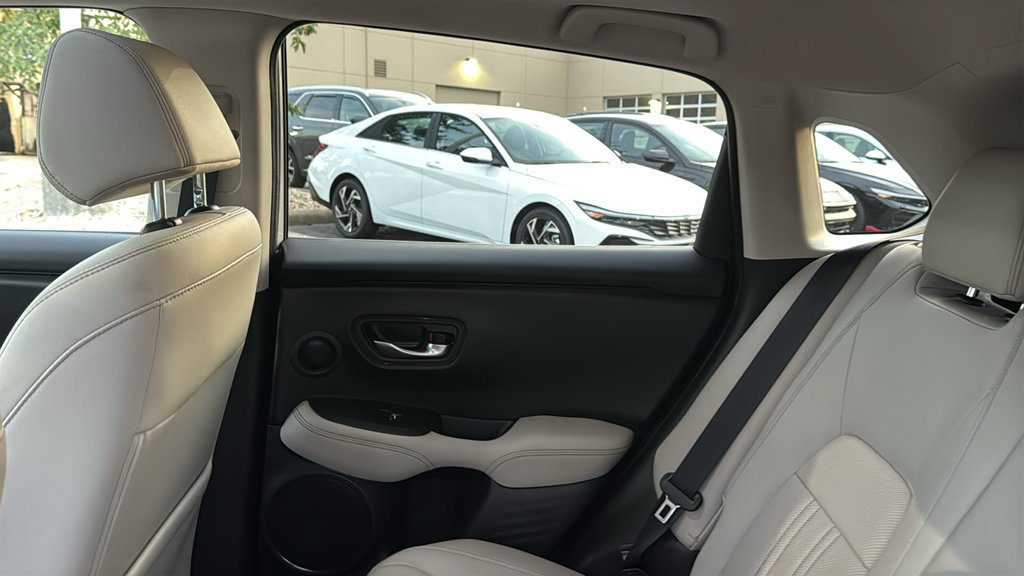 Used 2026 Honda HR-V EX-L image 29