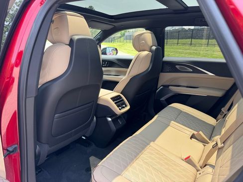 New 2025 Cadillac Lyriq Luxury image 24