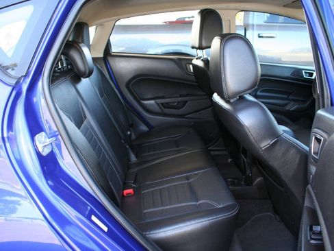 Used 2014 Ford Fiesta Titanium FWD image 22