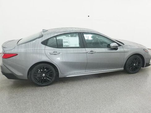 New 2026 Toyota Camry SE image 29