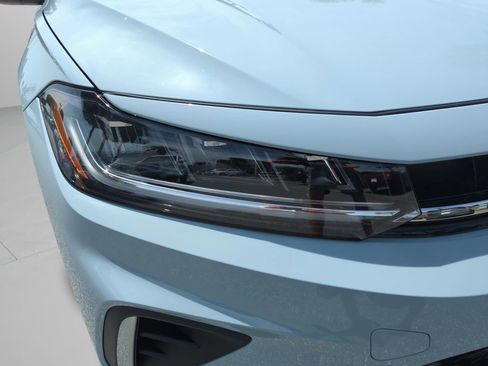 New 2026 Volkswagen Jetta SE FWD image 43