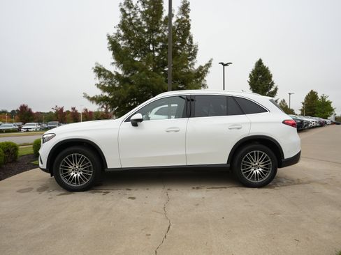 New 2026 Mercedes-Benz GLC 300 4MATIC image 4