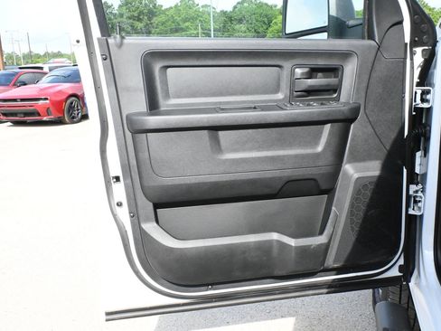 New 2026 RAM 3500 Tradesman AWD/4WD image 7
