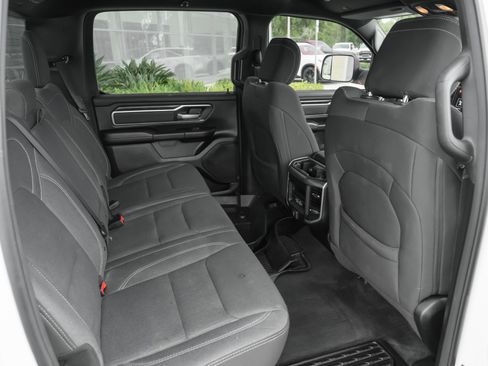Used 2021 RAM 1500 Big Horn AWD/4WD image 36