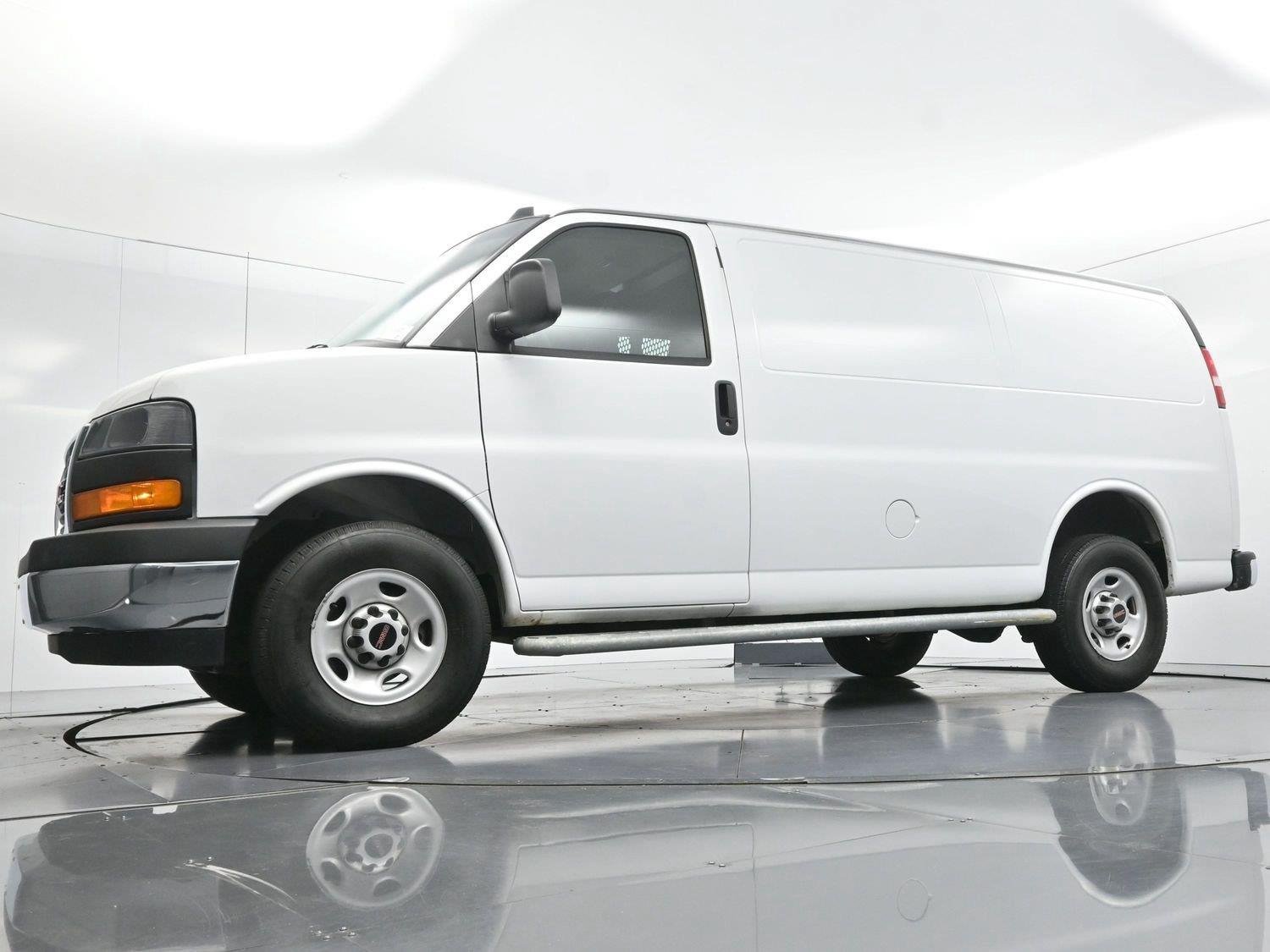 Used 2024 GMC Savana 2500 w/ Driver Convenience Package RWD image 39