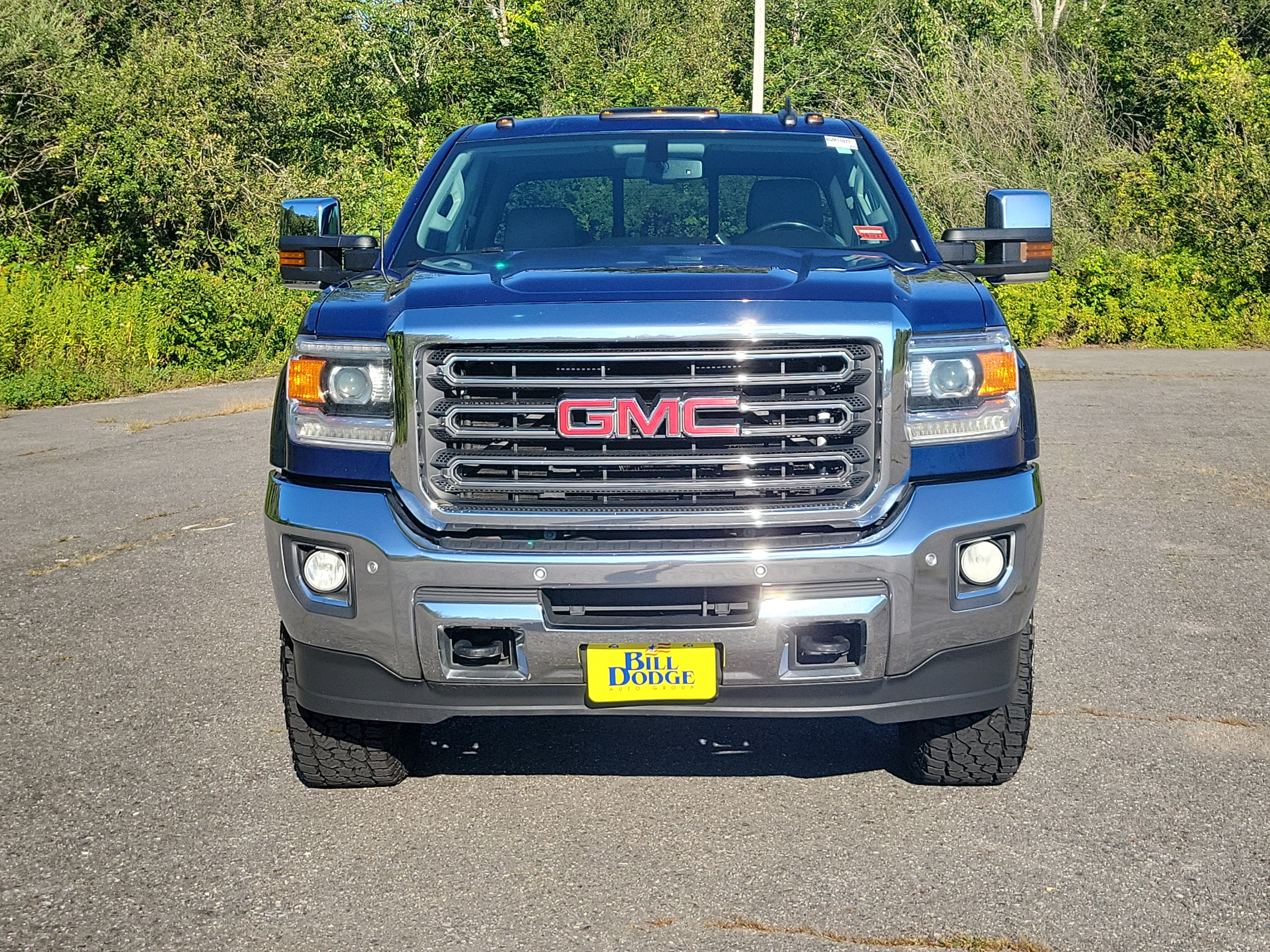 Used 2018 GMC Sierra 2500 SLT AWD/4WD image 2