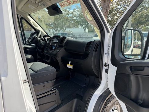 Used 2025 RAM ProMaster 2500 image 23