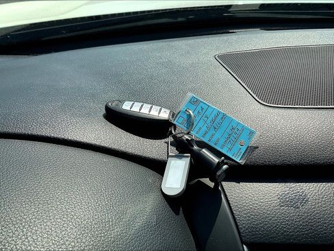 Used 2018 Nissan Altima 2.5 SV image 13