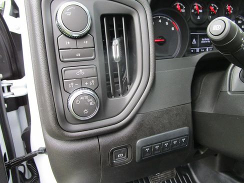 New 2026 GMC Sierra 2500 Pro image 33