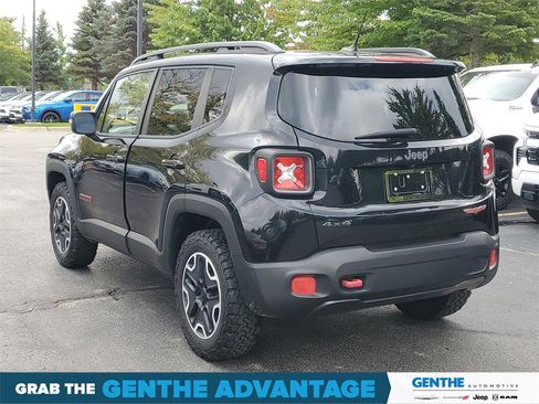 Used 2015 Jeep Renegade Trailhawk w/ Popular Equipment Group image 3