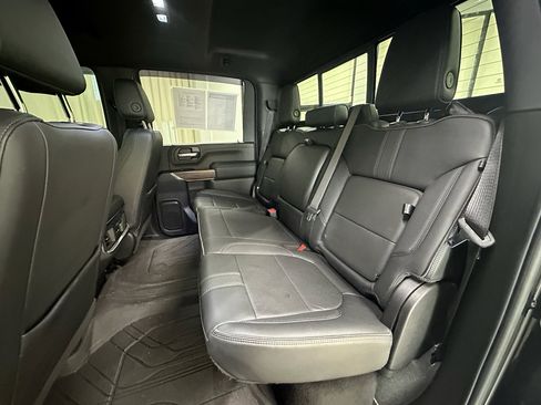 Used 2022 Chevrolet Silverado 2500 High Country w/ Z71 Off-Road Package image 26