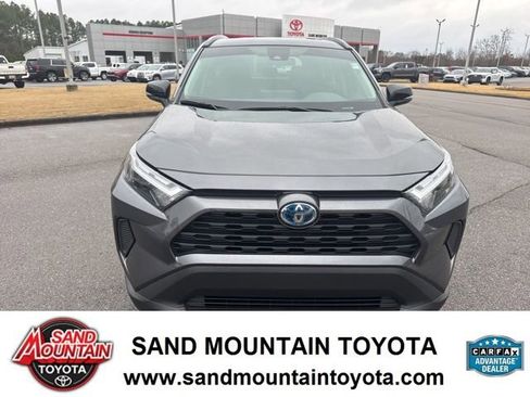 Used 2023 Toyota RAV4 XLE image 8