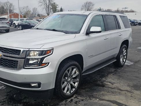 Used 2018 Chevrolet Tahoe LT w/ Luxury Package image 3