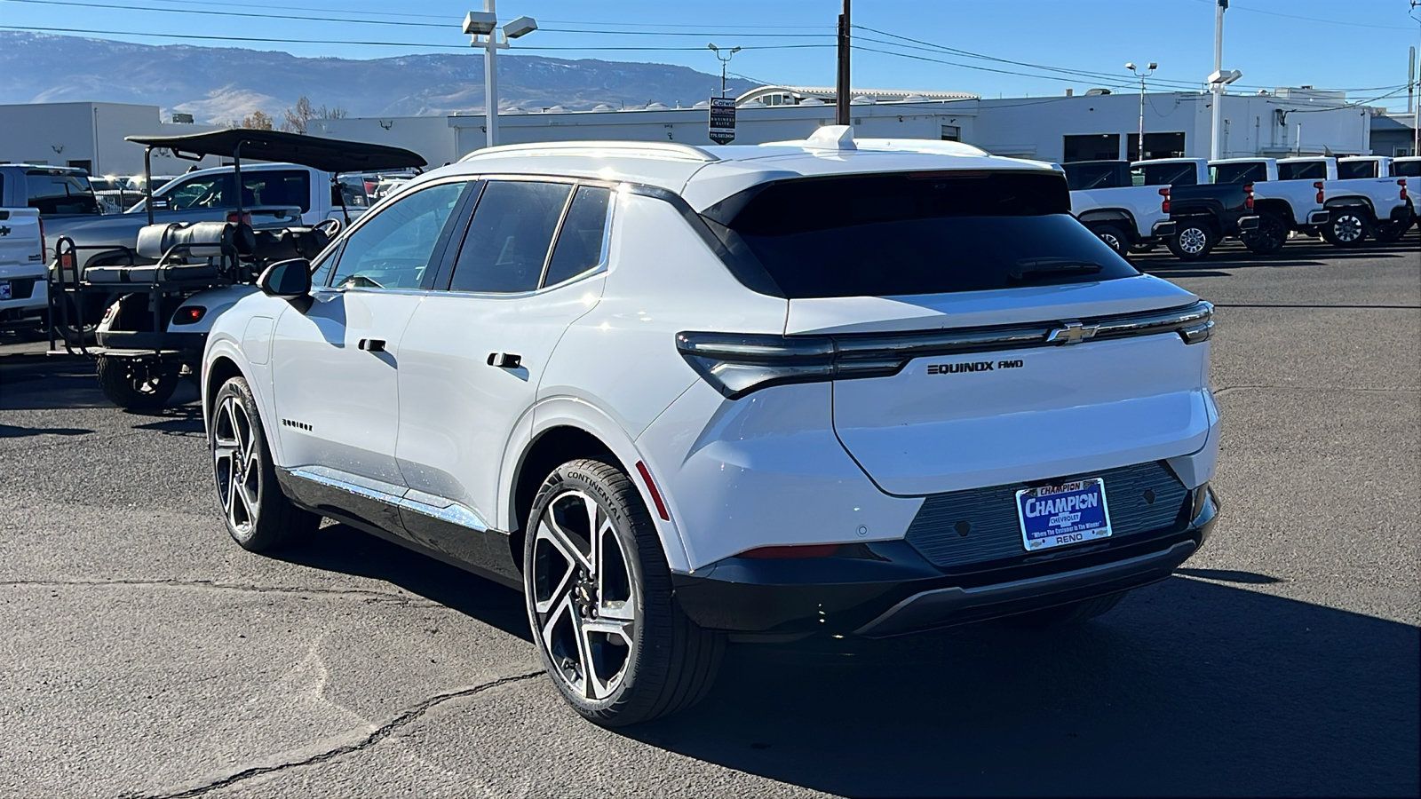 New 2026 Chevrolet Equinox EV LT w/ Convenience Package II AWD/4WD image 7