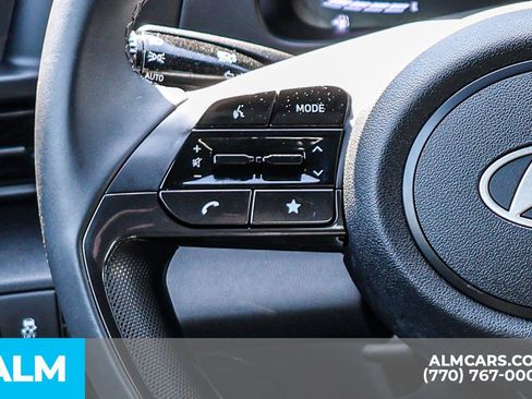 Used 2025 Hyundai Elantra Sport image 33