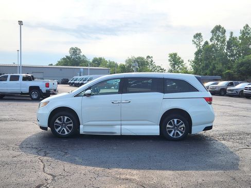 Used 2014 Honda Odyssey Touring Elite image 22