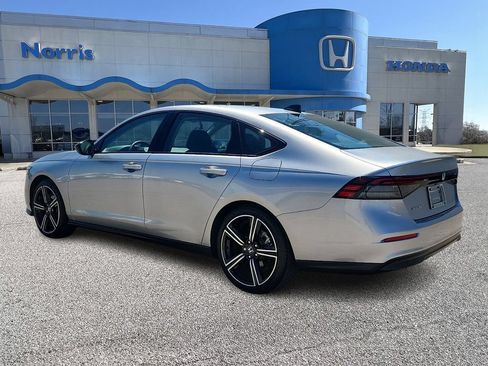 Certified 2026 Honda Accord SE image 3