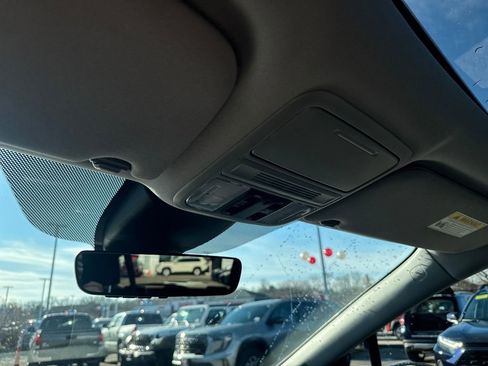 Used 2024 Honda Odyssey EX-L image 27