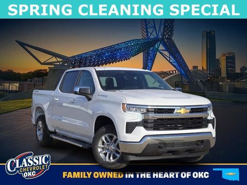 New 2026 Chevrolet Silverado 1500 LT w/ Convenience Package II AWD/4WD image 2