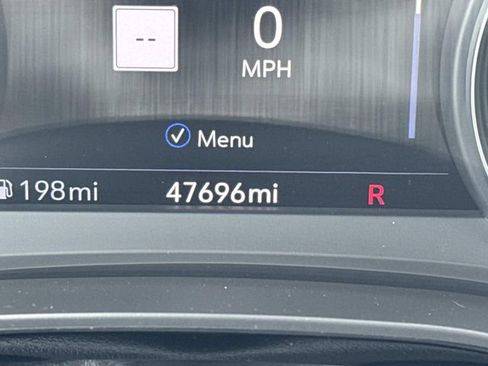 Used 2022 Cadillac XT6 Premium Luxury w/ Technology Package image 33