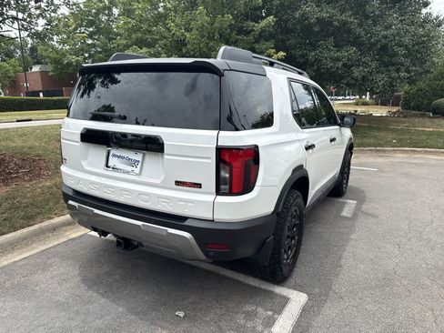 Used 2026 Honda Passport TrailSport Elite image 10